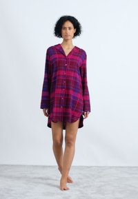 Triumph BOYFRIEND CHECKS - Nachtjapon - red combination