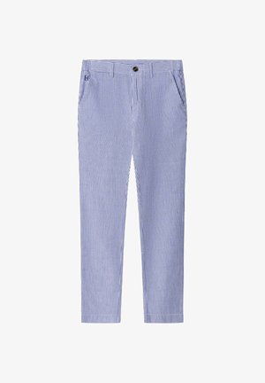 Pantalon slim à rayures verticales bleu et blanc avec ceinture, fermeture par bouton et poches latérales.