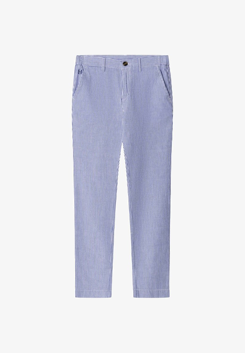 Pantalon slim à rayures verticales bleu et blanc avec ceinture, fermeture par bouton et poches latérales.