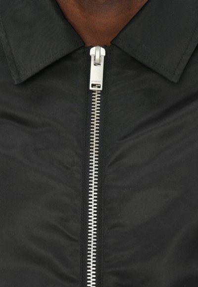 Han Kjøbenhavn BOXY JACKET - Ελαφρύ μπουφάν - black