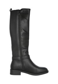 Bota de cuero negra hasta la rodilla con cremallera lateral, panel trasero elástico, tacón bajo apilado y una cinta en la parte superior.