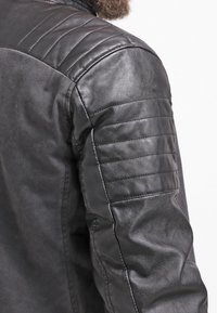 Freaky Nation Allvädersjacka - black