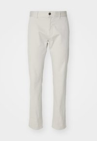 Light beige trousers made of cotton with a straight cut, a button closure, and a single front pocket. Flat waistband with belt loops.