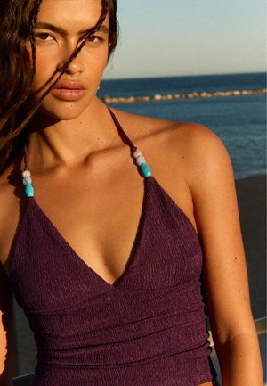 Bershka, RUSTIC HALTER TOP - Débardeur - mauve