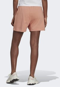 adidas Originals Shortsit - pink