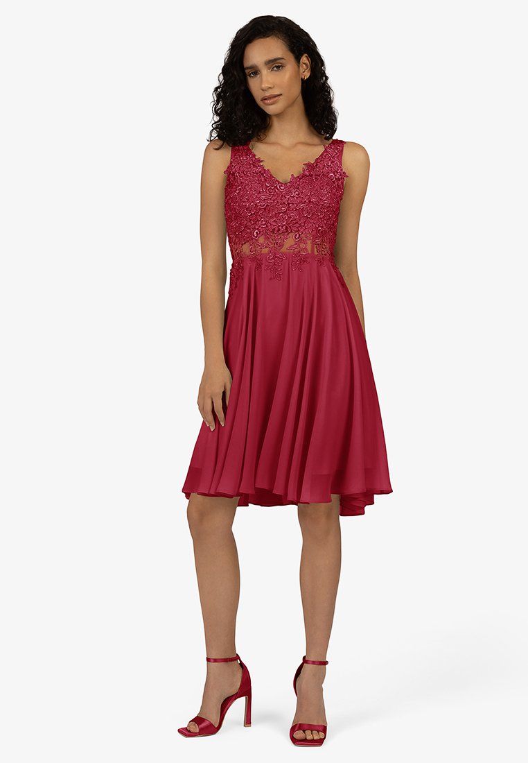 Apart Glamour Cocktailjurk donkerroze Apart Glamour Cocktailjurk donkerroze