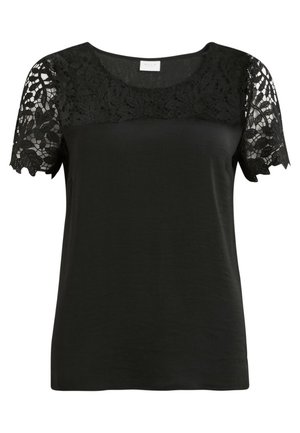 Czarna bluzka z krótkim rękawem z kwiatową koronką na rękawach i górnej części piersi, okrągłym dekoltem i gładkim materiałem na ciele.