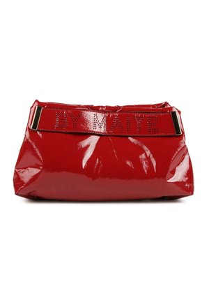 LOLA CASADEMUNT, Bandolera - red