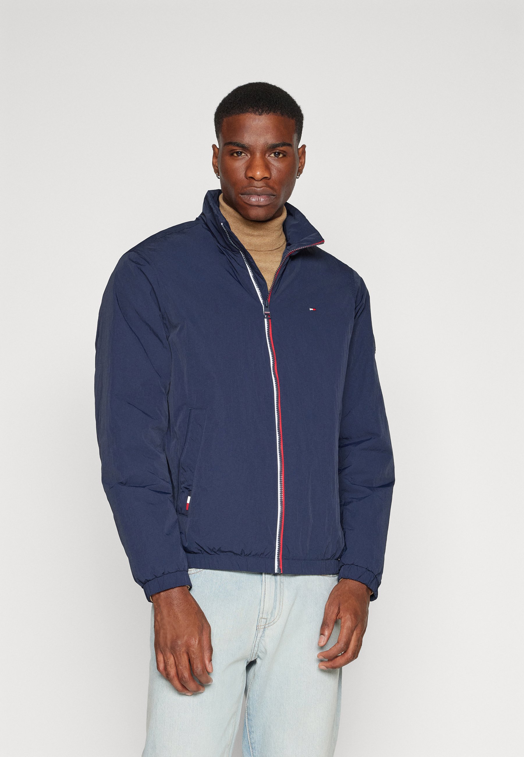 Tommy Hilfiger BLOUSON - Veste légère - desert sky/bleu marine 