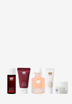 BASICS SET - Skincare set - -