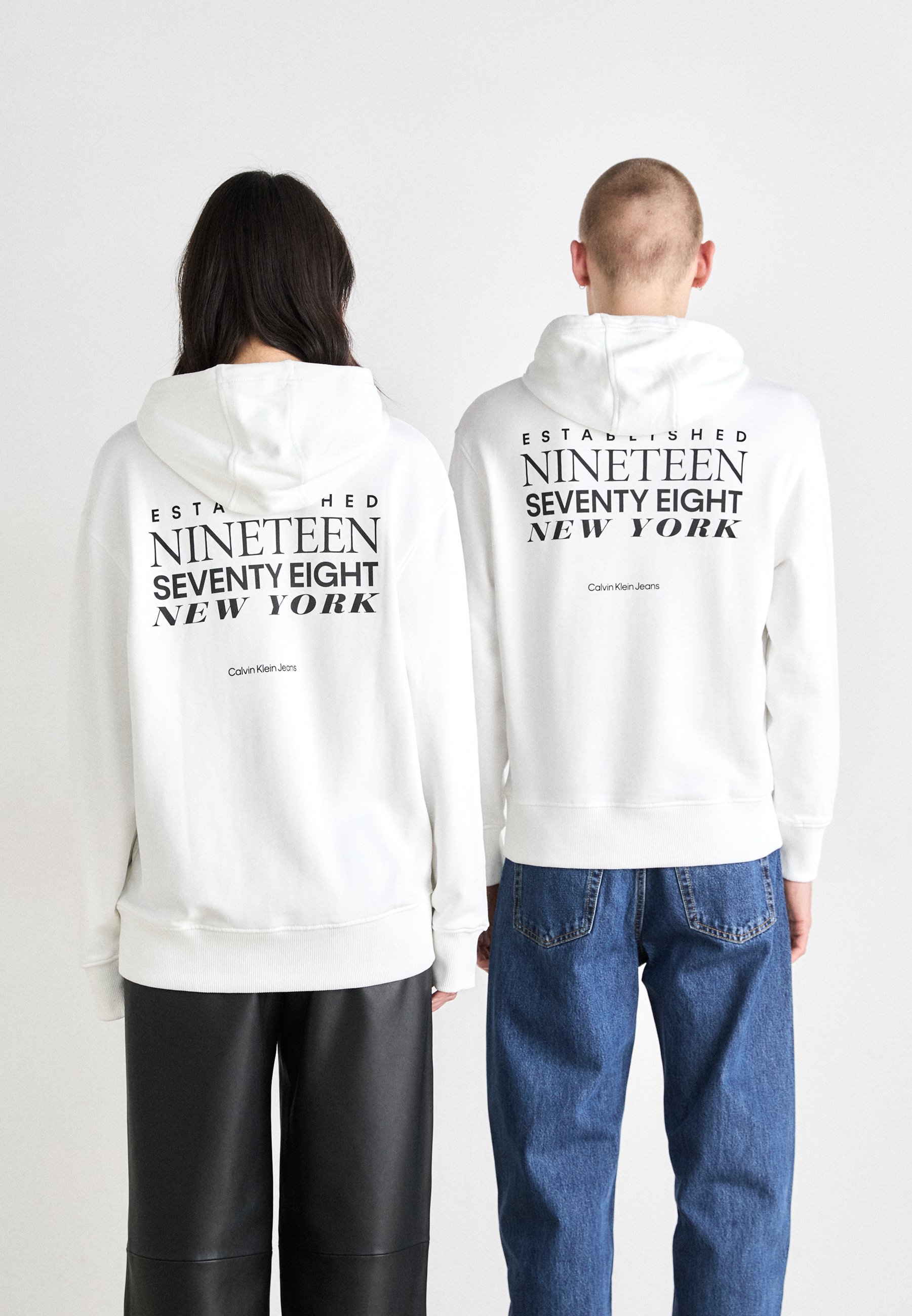 Calvin Klein Jeans TYPEFACE GRAPHIC HOODIE UNISEX Hoodie bright white white Zalando