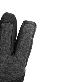 Texturierte schwarze und graue Handschuhe mit einem Design für drei Finger, ausgestattet mit einem gummiartigen Griff und dem "reusch"-Logo entlang der Seite.