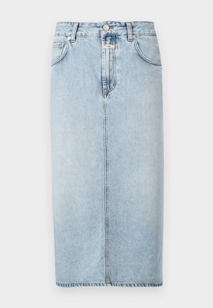 Light blue denim skirt with a straight design, front pockets, waistband with belt loops, and a knee-length hem. No visible patterns.