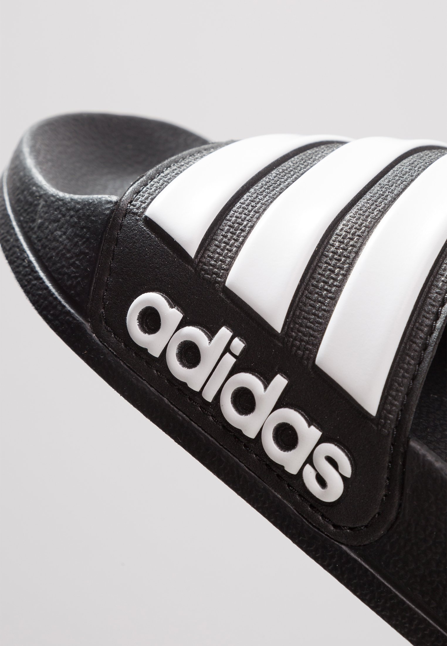 adidas Performance BADESCHUHE ADILETTE - Chanclas de baño - core  black/footwear white/negro - Zalando.es