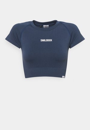 SEAMLESS CROPPED - Print T-shirt - blau