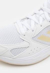 adidas Performance Chaussures de running sur route - white