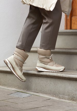 Bottines à lacets - beige