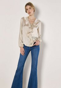 Apricot TEXTURED RUFFLE - Camicetta - cream