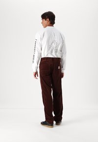 Thumbnail Image 4