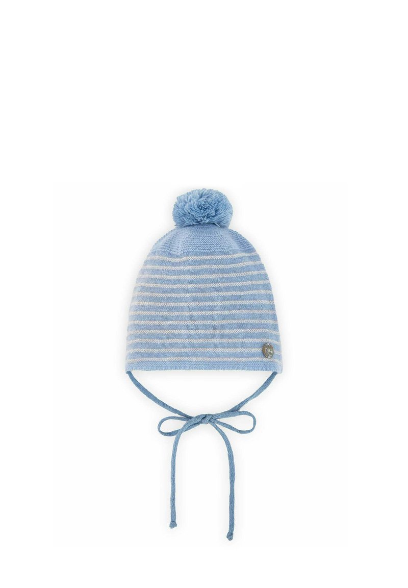 Bonnet tricoté bleu clair avec des rayures blanches, un pompon sur le dessus et des cordons à la base pour le maintenir. Présente un petit logo en accent.