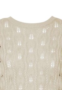 Maglione lavorato a maglia in beige chiaro con un motivo a onde e dettagli a traforo, caratterizzato da una scollatura ampia e rotonda. La texture sembra morbida e traspirante.