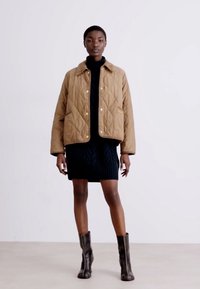 Barbour EMILIA beżowy