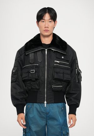 MULTIPOCKET CARGO - Chaquetas bomber - black