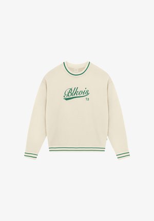 Kremowa bluza z zielonym napisem "Blkvis 13", zielonymi paskami na kołnierzu, mankietach i dolnym brzegu, ułożona płasko na białym tle.