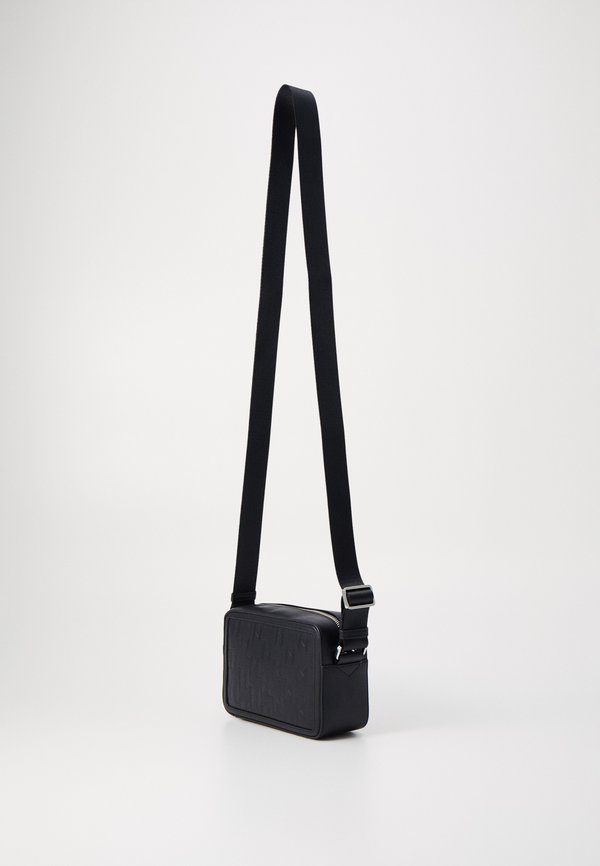 LOOM CAMERA BAG - Cross body bag4