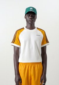 adidas Originals Print T-shirt - off white
