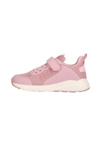 Rosa Sportschuhe mit einem Mesh-Obermaterial, synthetischen Überzügen, verstellbarem Riemen und einer dicken weißen Sohle mit strukturiertem Grip.