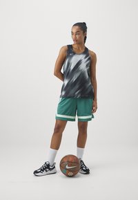 Nike Performance FLY CROSSOVER SHORT - Korte broeken - bicoastal/vapor green