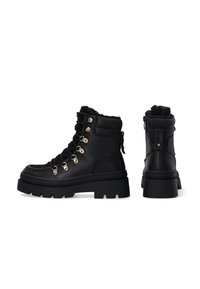 VENEZIA ANKLE BOOTS - Zimní obuv - black