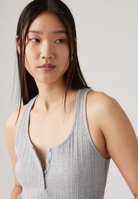 Levi's® DRY GOODS VACATIONER - Top - starstruck heather grey