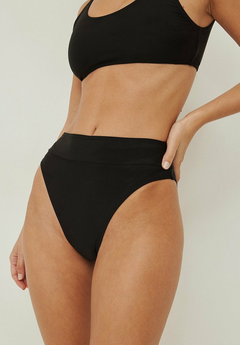 NAKD MIT HOHER TAILLE BikiniHose black/schwarz Zalando.de