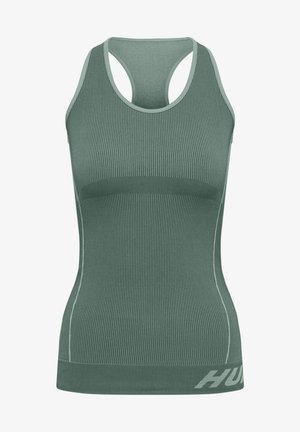 Grønneribbet sports tanktop med racerback-design, der har en solid kant og et logo på den nederste del. Blød tekstur, tætsiddende pasform.