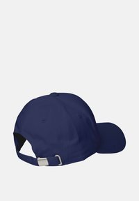 Berretto blu navy in tessuto, con visiera curva, cinturino regolabile sul retro e fori di ventilazione sulla corona.