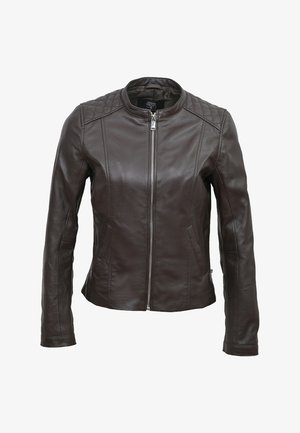 Veste en cuir marron foncé pour femme avec fermeture éclair frontale, panneaux matelassés aux épaules et manches longues.
