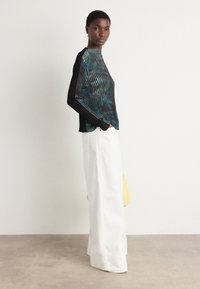Marc Cain Top s dlhým rukávom - dark jade green