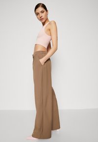 Even&Odd Pantaloni - taupe