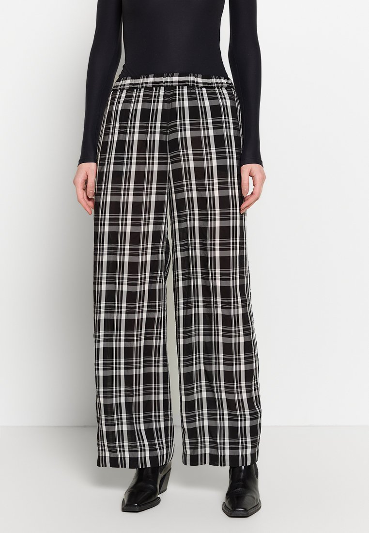 ASPESI Broek zwart ASPESI Broek zwart