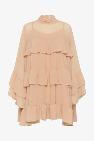 Lockeres, mehrlagiges beiges Kleid mit durchsichtigen langen Ärmeln, gerafften Stufen und hohem Kragen mit Reißverschluss hinten.