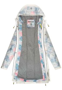 Regnjacka med ett transparent ytterlager med ett tropiskt bladmönster i blått och rosa, grå inredning och justerbar huva.