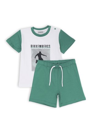SET - Shorts - green