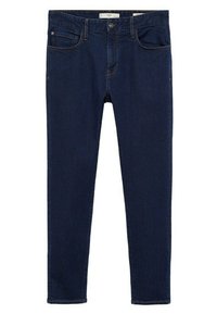 Vaqueros de mezclilla azul oscuro con un diseño ajustado, cinco bolsillos y cierre de botón. La tela tiene una textura suave y un ligero estiramiento.