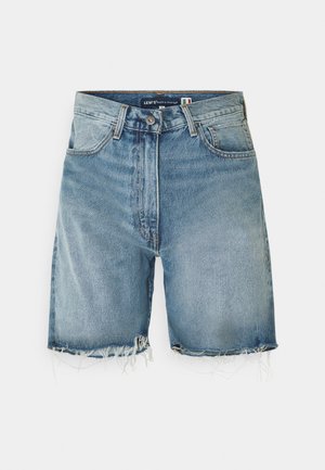 LOOSE SHORT - Shorts di jeans - light blue denim