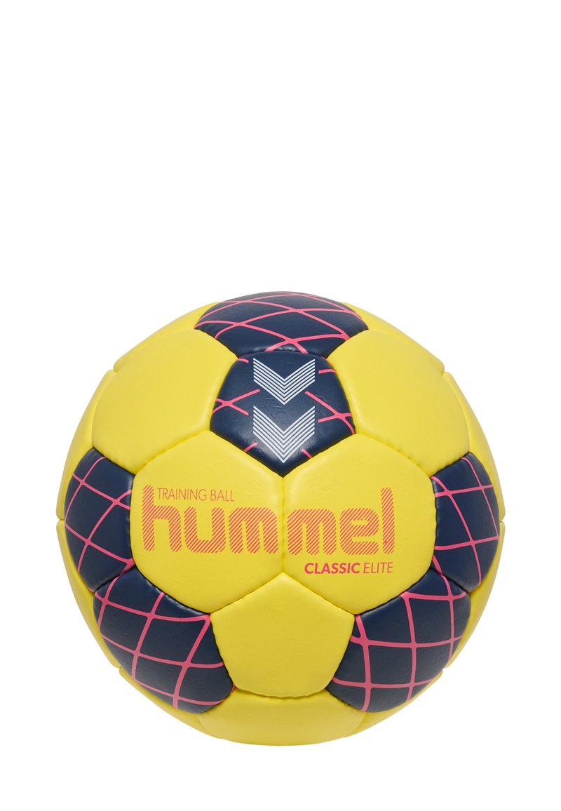 Gul och marinblå träningsboll med en slät syntetisk yta, hexagonala paneler, rosa rutmönster, och "hummel CLASSIC ELITE" logotyp.