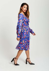 Liquorish ABSTRACT DOT PRINT WRAP - Day dress - blue