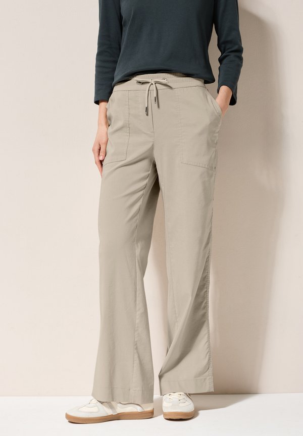 WIDE - Stoffhose - beige