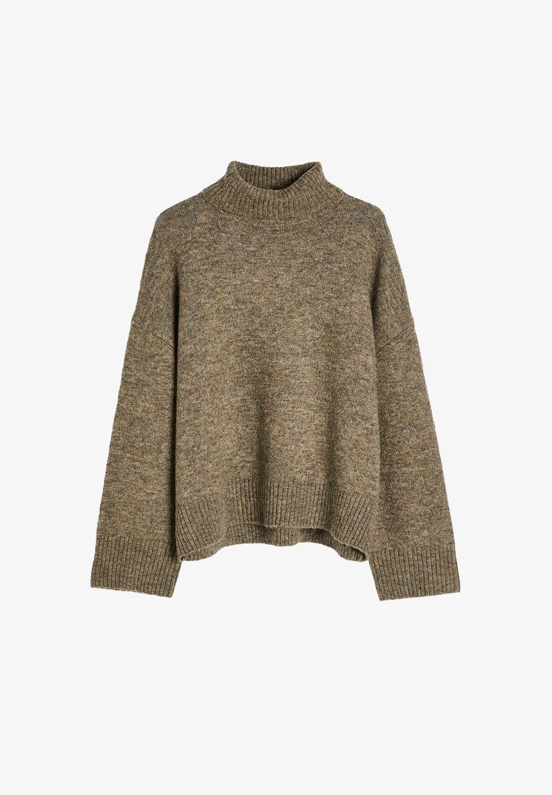 Khaki sweter z golfem o luźnym kroju, z ribbami na mankietach i na dole oraz z teksturowanym wzorem. Miękki materiał z subtelną wariacją kolorystyczną.